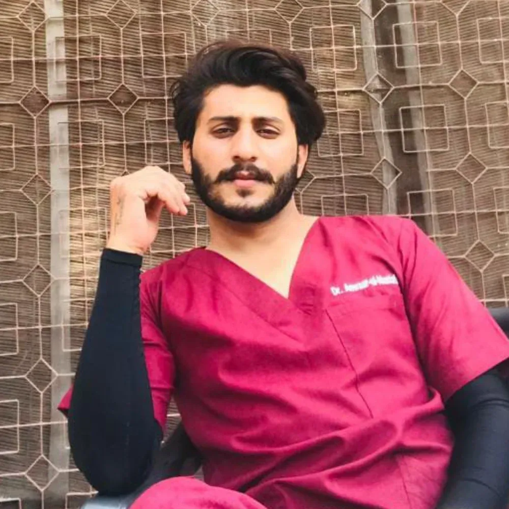 Dr Mustafa